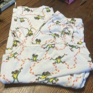 Rainforest Café Sleepwear